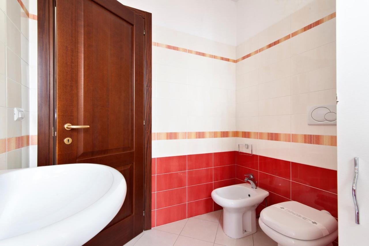 Casa Mabel Terrace - Sit Apartment Lecce Esterno foto