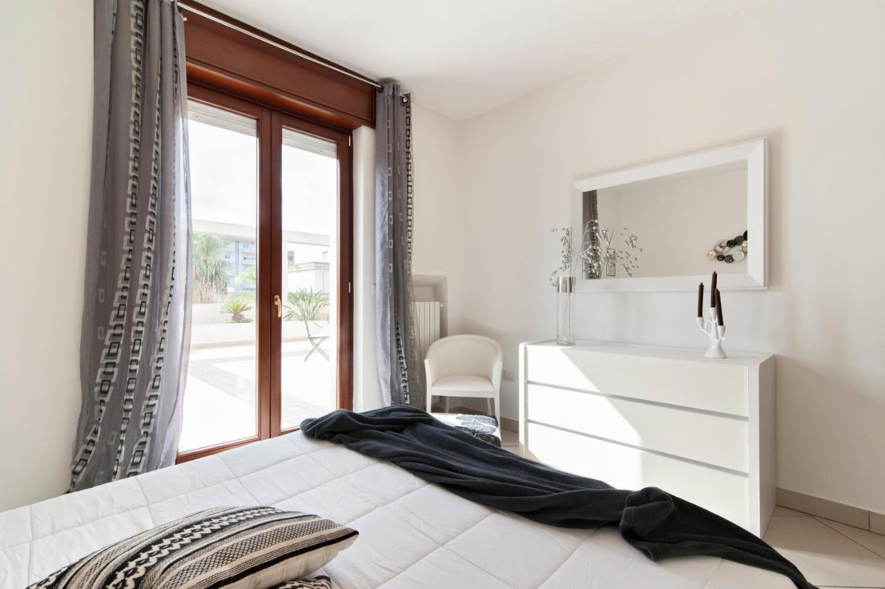 Casa Mabel Terrace - Sit Apartment Lecce Esterno foto