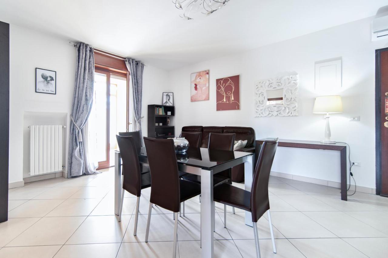 Casa Mabel Terrace - Sit Apartment Lecce Esterno foto